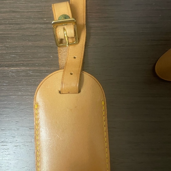 100% authentic LV luggage tag and handle strap 2 piece - Picture 10 of 15
